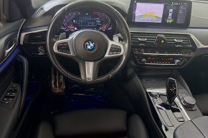 2022 BMW 5 Series 530I - Image 7
